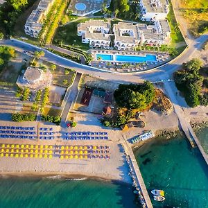 Porto Bello Beach Hotel